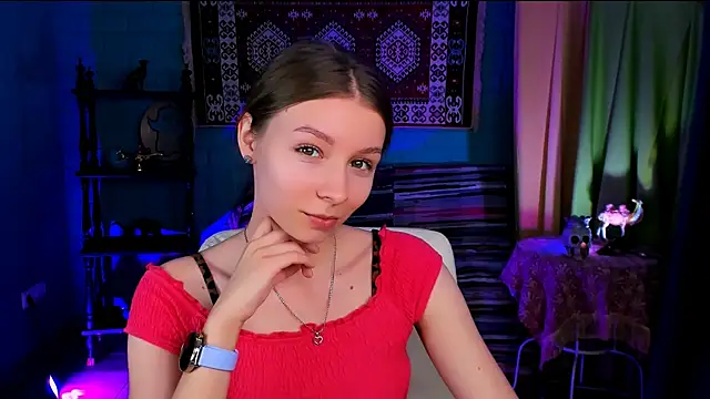 Snapshot of JulieDaniel chatting on December 1, 2025, 8:15 am JulieDaniel online show from December 1, 2025, 8:15 am