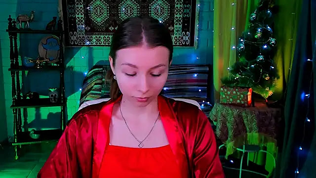 Snapshot of JulieDaniel chatting on December 15, 2025, 8:20 am JulieDaniel online show from December 15, 2025, 8:20 am