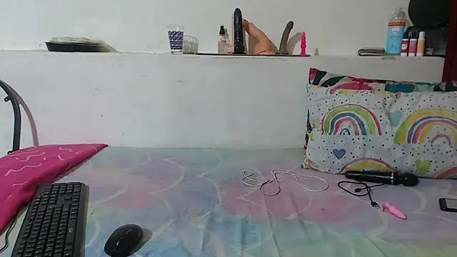 Snapshot of SexyChantyBabe25 chatting on November 16, 2025, 12:04 am SexyChantyBabe25 online show from November 16, 2025, 12:04 am