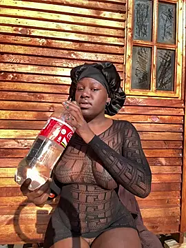 DarkBerryDiamond255 online show from June 24, 2026, 12:48 pm