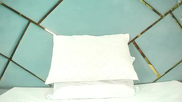 Snapshot of marcela_rojas chatting on July 22, 2026, 11:34 am marcela rojas online show from July 22, 2026, 11:34 am