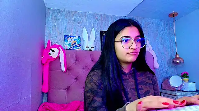 laurenelove online show from December 5, 2025, 3:38 am