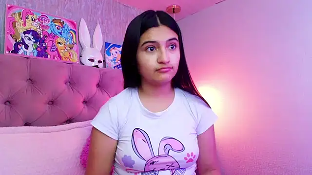 laurenelove online show from February 21, 2026, 4:14 am