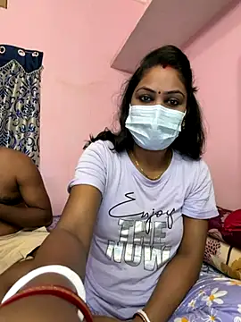 Snapshot of Latha1 chatting on November 8, 2025, 5:49 pm Latha1 online show from November 8, 2025, 5:49 pm