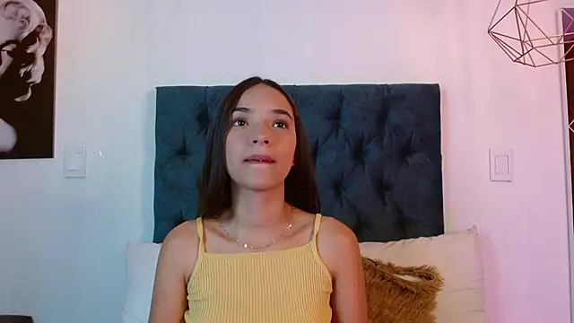 Snapshot of Lilith_Nocturne chatting on November 19, 2025, 6:41 pm Lilith Nocturne online show from November 19, 2025, 6:41 pm