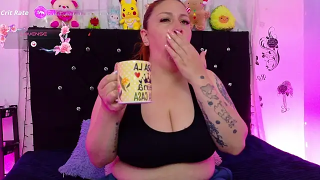 Snapshot of queen_marifer chatting on November 16, 2025, 12:10 pm queen marifer online show from November 16, 2025, 12:10 pm