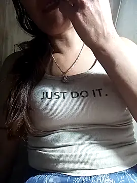 Bianly online show from April 20, 2026, 1:13 pm