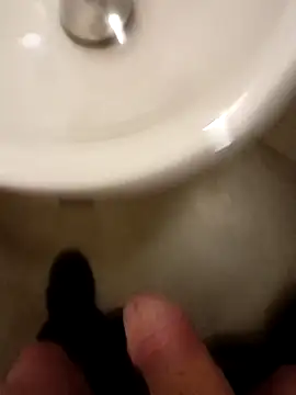 Snapshot of 69dagosto chatting on October 25, 2025, 4:00 am 69dagosto online show from October 25, 2025, 4:00 am