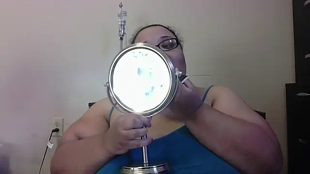 Snapshot of SexyBBW10790 chatting on September 15, 2025, 10:10 pm SexyBBW10790 online show from September 15, 2025, 10:10 pm