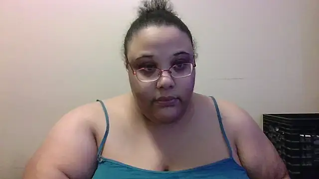 SexyBBW10790 online show from November 6, 2025, 8:24 pm