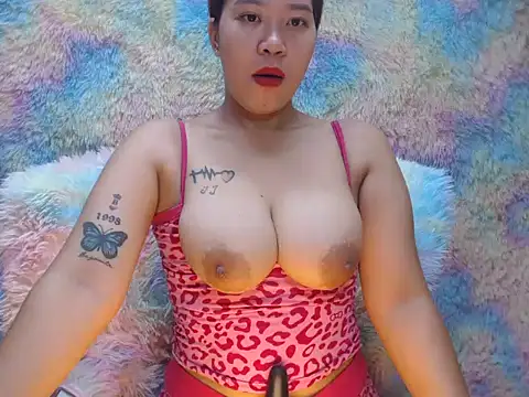 Snapshot of wild_rose69 chatting on May 31, 2026, 11:05 pm wild rose69 online show from May 31, 2026, 11:05 pm
