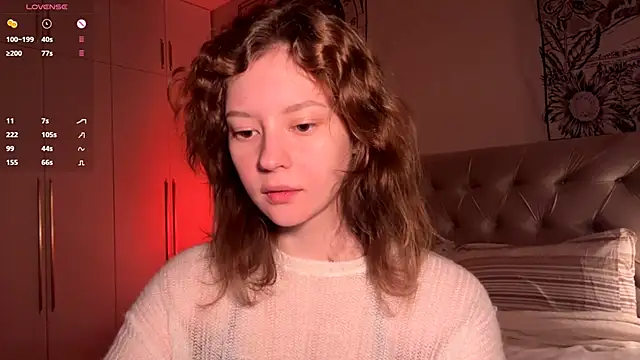 IrisPurrphy online show from October 27, 2025, 5:14 pm