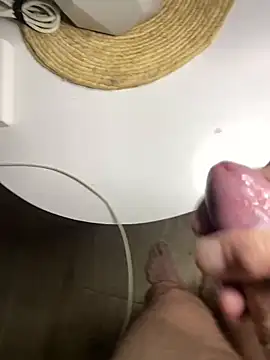 Snapshot of Jonny_Agatha chatting on March 31, 2026, 6:32 pm Jonny Agatha online show from March 31, 2026, 6:32 pm