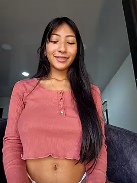 Snapshot of Mavi_roouse_ chatting on September 26, 2025, 1:18 pm Mavi roouse  online show from September 26, 2025, 1:18 pm