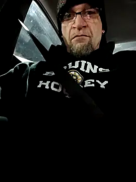 ShawnandDani7074 online show from February 2, 2026, 1:48 am