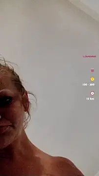 Snapshot of IrishGoddess69247 chatting on August 6, 2026, 1:39 pm IrishGoddess69247 online show from August 6, 2026, 1:39 pm