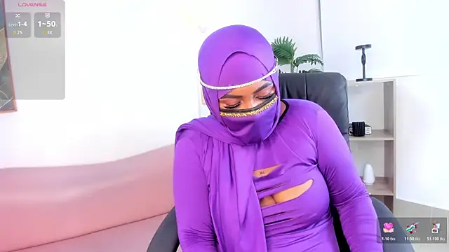 Snapshot of yasmin_elite chatting on October 23, 2025, 10:03 am yasmin elite online show from October 23, 2025, 10:03 am