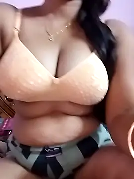 Snapshot of Tamil_Amul chatting on November 17, 2025, 3:38 pm Tamil Amul online show from November 17, 2025, 3:38 pm