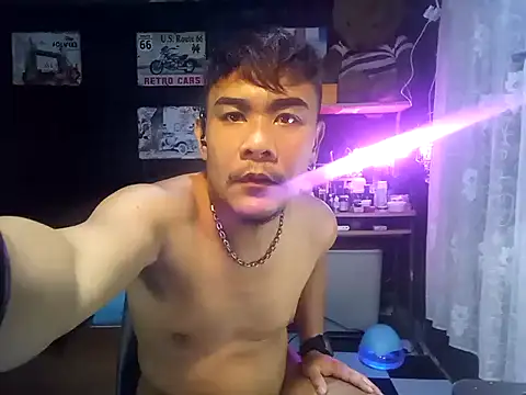 Snapshot of Jheboi69xxx chatting on October 7, 2025, 1:12 pm Jheboi69xxx online show from October 7, 2025, 1:12 pm