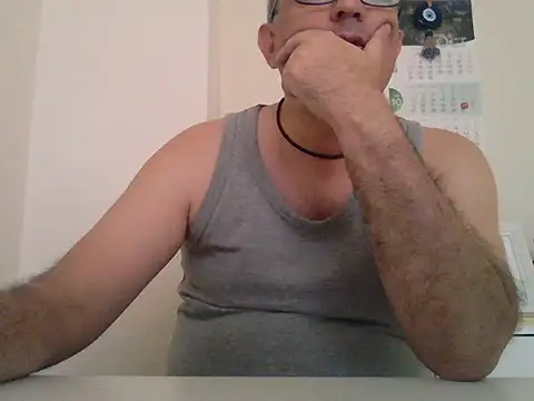 CELIK3577 online show from October 15, 2025, 6:11 am