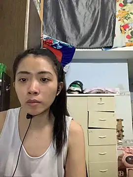 Snapshot of Minee1202 chatting on November 8, 2025, 12:47 am Minee1202 online show from November 8, 2025, 12:47 am