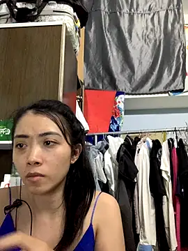 Snapshot of Minee1202 chatting on November 7, 2025, 6:40 am Minee1202 online show from November 7, 2025, 6:40 am