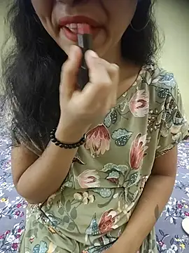 Snaya-baby online show from June 4, 2026, 5:23 am