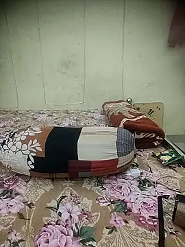 Snapshot of Snaya-baby chatting on December 16, 2025, 2:10 pm Snaya-baby online show from December 16, 2025, 2:10 pm