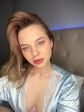 Snapshot of LilyFlamee chatting on November 5, 2025, 10:29 am LilyFlamee online show from November 5, 2025, 10:29 am