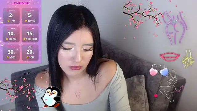 Velvet 28 online show from September 19, 2025, 8:13 pm