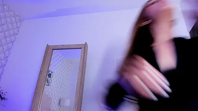 Nicol 89  online show from January 11, 2026, 12:23 pm