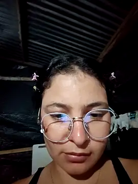 Snapshot of Lily-o chatting on November 16, 2025, 12:15 am Lily-o online show from November 16, 2025, 12:15 am