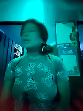 Snapshot of Lily-o chatting on November 29, 2025, 1:06 am Lily-o online show from November 29, 2025, 1:06 am