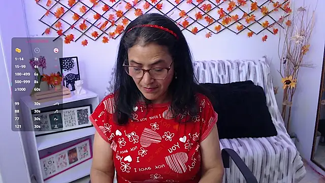 Snapshot of AmandaPeet chatting on December 15, 2025, 8:03 pm AmandaPeet online show from December 15, 2025, 8:03 pm