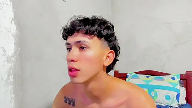 Snapshot of Damien_444 chatting on September 17, 2025, 9:55 am Damien 444 online show from September 17, 2025, 9:55 am