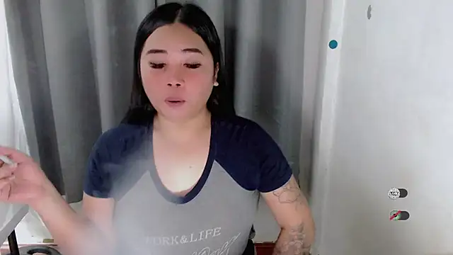 Yhana Slut online show from September 20, 2025, 11:26 am