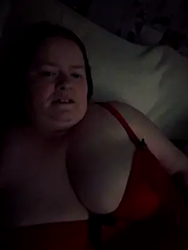 Snapshot of Stripmummydaddy19 chatting on October 26, 2025, 9:15 pm Stripmummydaddy19 online show from October 26, 2025, 9:15 pm