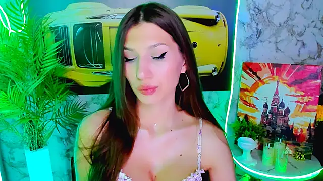 Mollyinyourmind online show from November 18, 2025, 10:13 pm