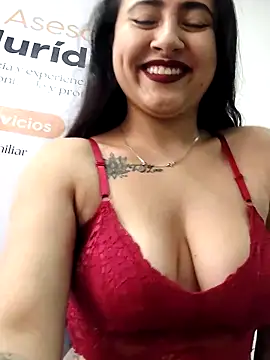 Snapshot of AMATISTA__16 chatting on February 5, 2026, 12:12 pm AMATISTA 16 online show from February 5, 2026, 12:12 pm