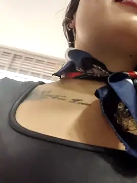 Snapshot of AMATISTA__16 chatting on December 19, 2025, 12:18 pm AMATISTA 16 online show from December 19, 2025, 12:18 pm