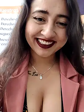 Snapshot of AMATISTA__16 chatting on February 20, 2026, 12:18 pm AMATISTA 16 online show from February 20, 2026, 12:18 pm