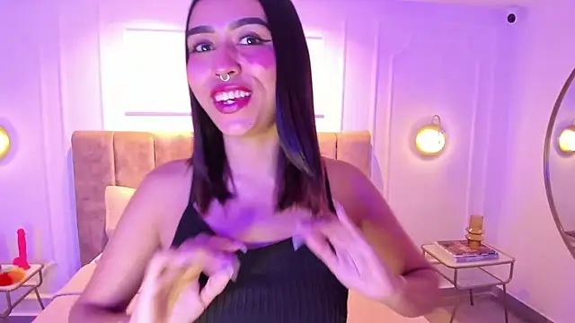 Zammy Sanz online show from October 26, 2025, 3:56 pm