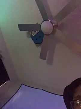 Triggerhappycj100 online show from October 31, 2025, 8:16 pm