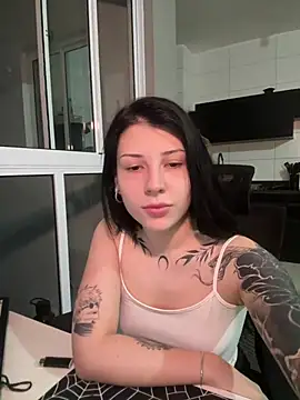 Privad ravenna online show from February 1, 2026, 11:03 pm