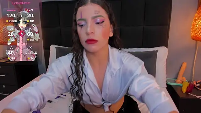 natalie esmith online show from October 31, 2025, 12:13 pm