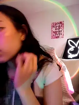 Snapshot of immisssilver chatting on November 15, 2025, 2:37 am immisssilver online show from November 15, 2025, 2:37 am