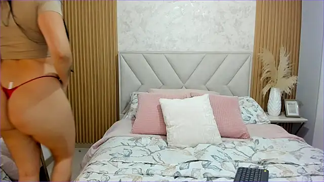 Snapshot of biancabigboobs22 chatting on September 28, 2025, 4:08 am biancabigboobs22 online show from September 28, 2025, 4:08 am