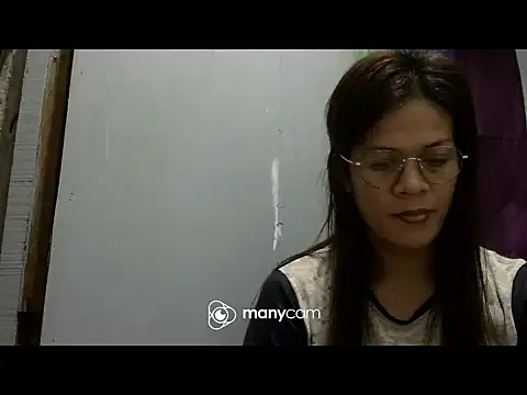 Snapshot of juicycum069 chatting on November 28, 2025, 9:15 pm juicycum069 online show from November 28, 2025, 9:15 pm