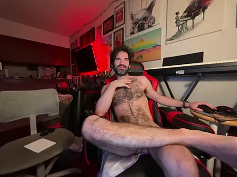 Snapshot of Pupscritch chatting on March 1, 2026, 4:45 am Pupscritch online show from March 1, 2026, 4:45 am