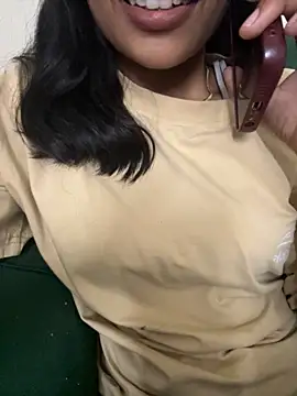 modelnishu online show from October 4, 2025, 6:09 pm